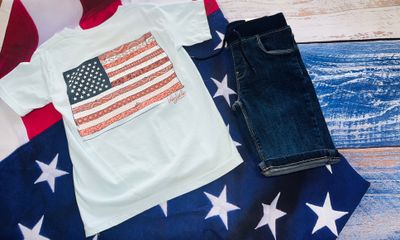 Lillybelle- SS22 American Flag S/S T-Shirt