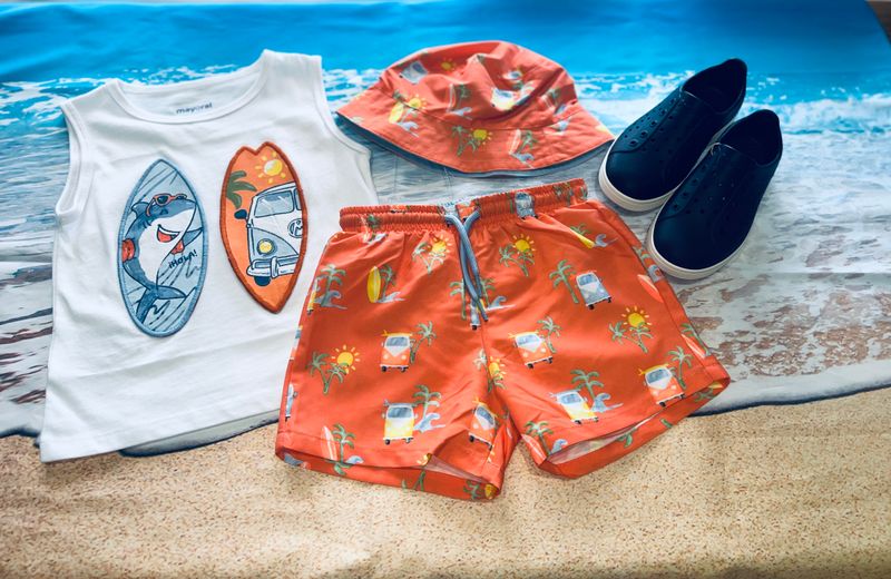 Mayoral- Baby- Interactive Sleeveless T-Shirt, Swim Trunks and Reversible Hat Set with Sun Protection
