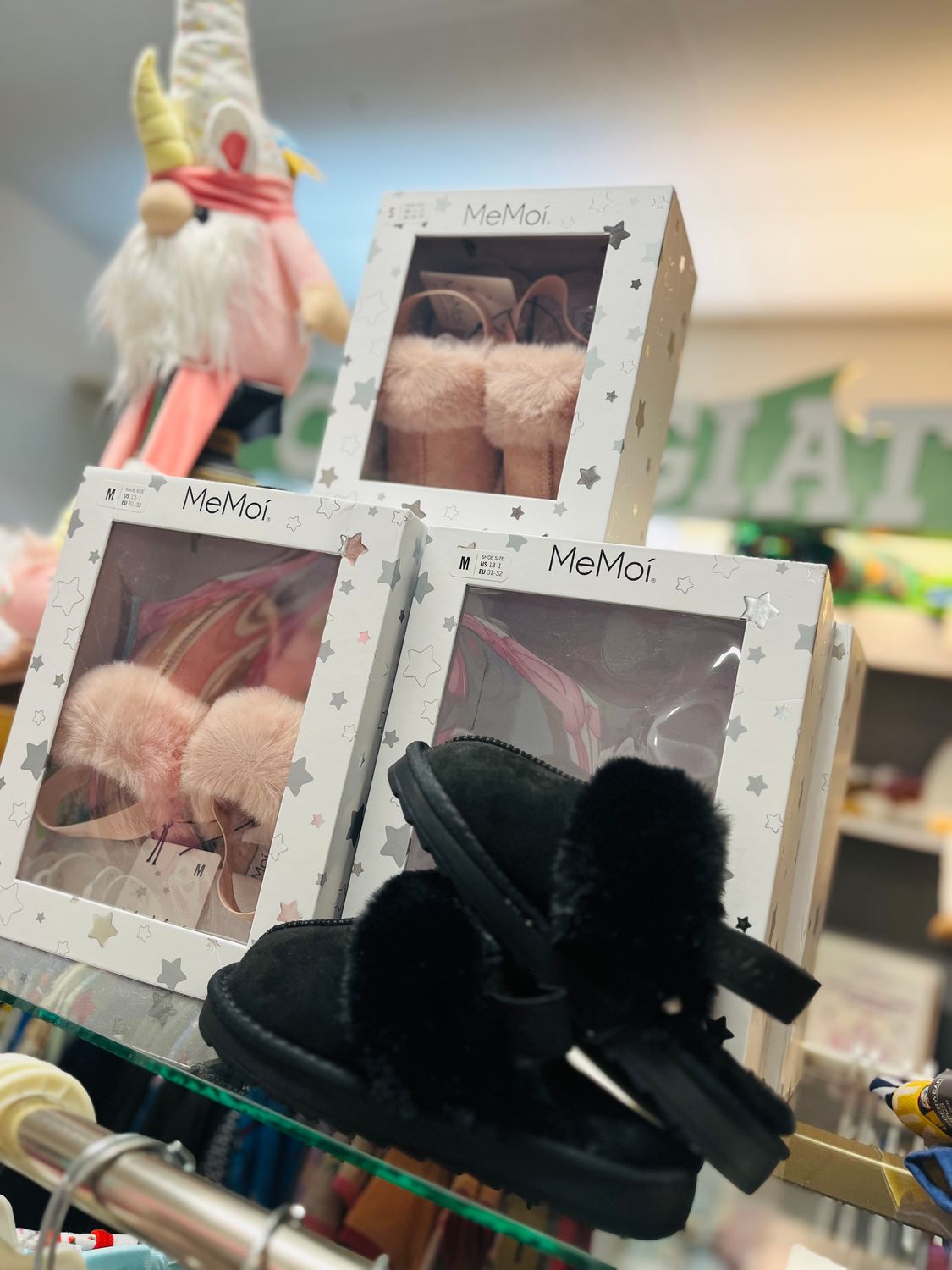 MeMoi- Fluffy Slippers, Size: M 13-1, Color: Onyx, Style: MKS-0010