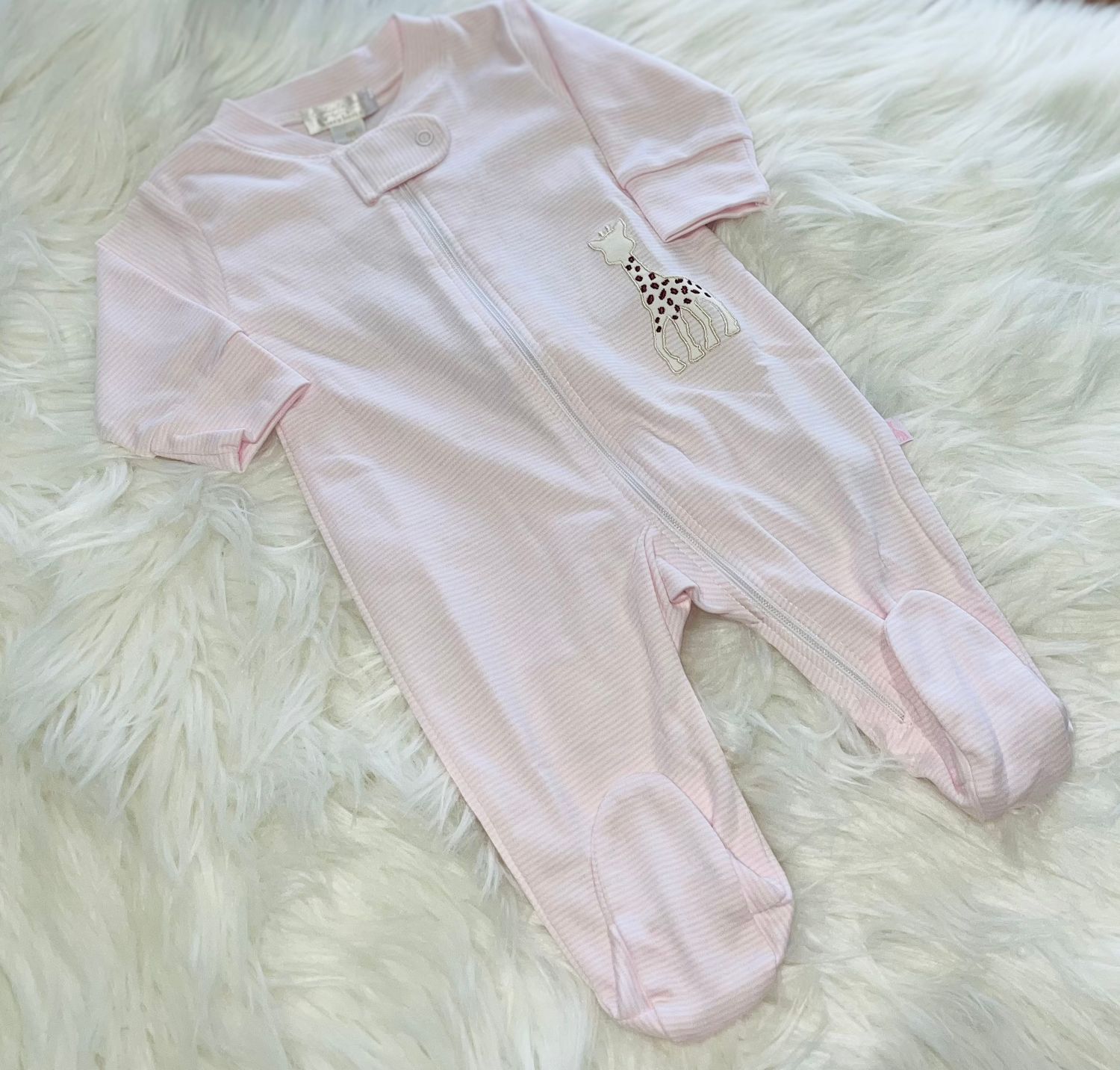 Kissy Kissy- Sophie la Girafe Stripe Zip Footie, Size: NB, Color: K650 Pink, Style: F17300604STZ