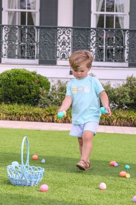 Trotter Street Kids- Bunnies &amp; Baskets Short Set