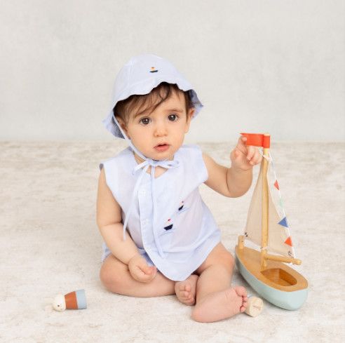Feltman Brothers- Nautical Diaper Set w/Sun Hat