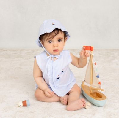 Feltman Brothers- Nautical Diaper Set w/Sun Hat