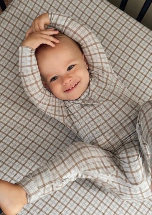 Günamüna- Bamboo Convertible Footie PJ