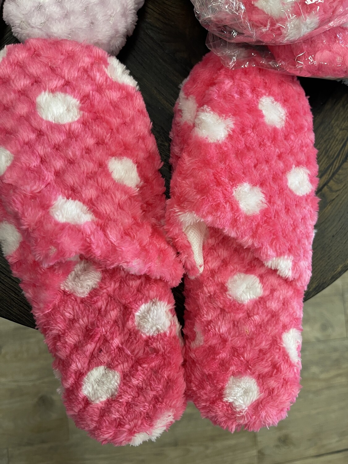 Polka Dot Print Soft Fur Indoor in 3 Colors, Color: Bright Pink, Size: 5/6