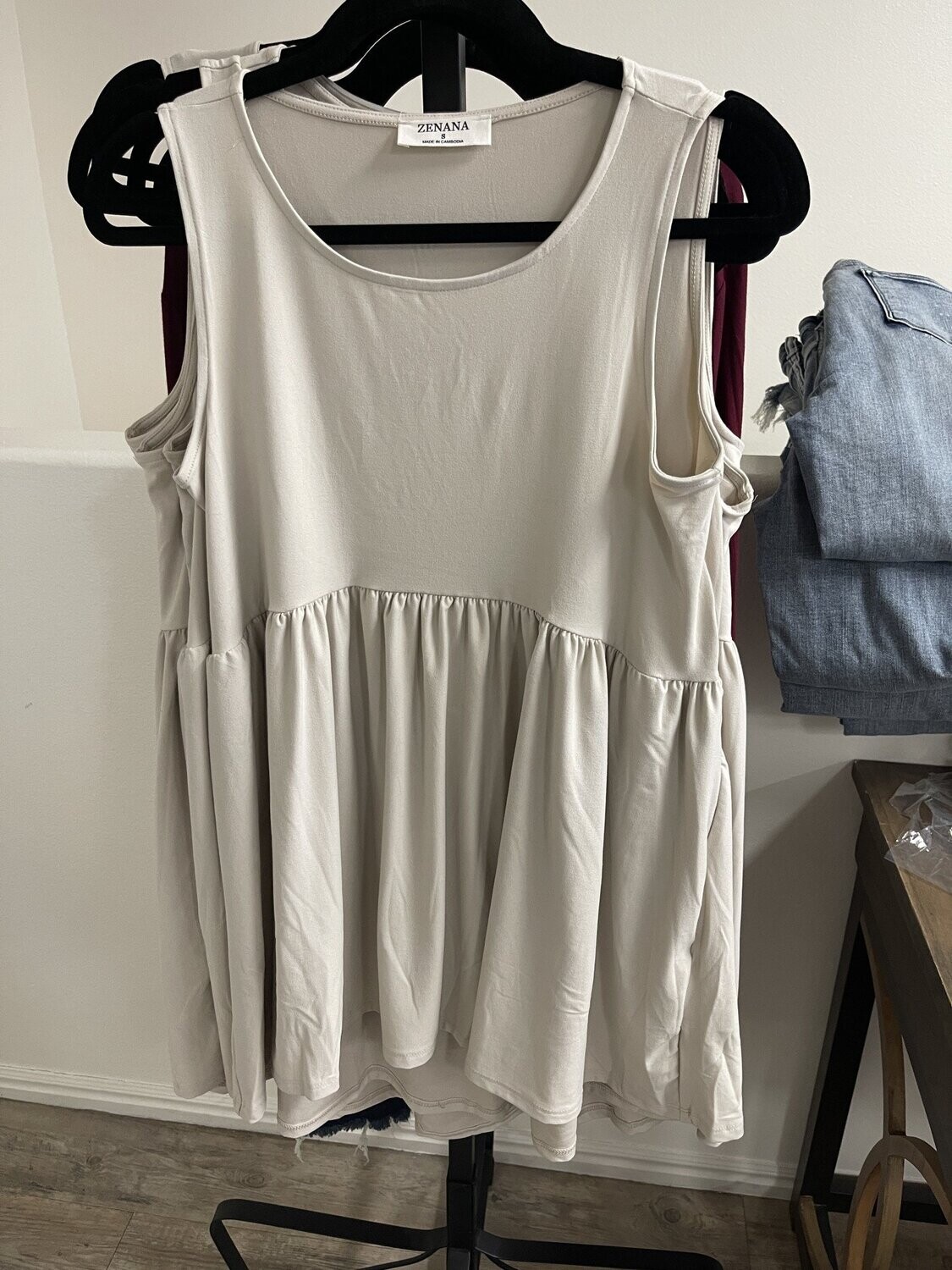 BRUSHED DTY SLEEVELESS EMPIRE WAIST SHIRRING TOP, Color: Sand Beige, Size: SM