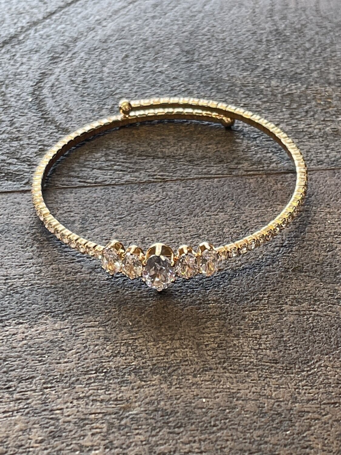 5 Stone Bling  &amp; Gold Stretchy Bracelet