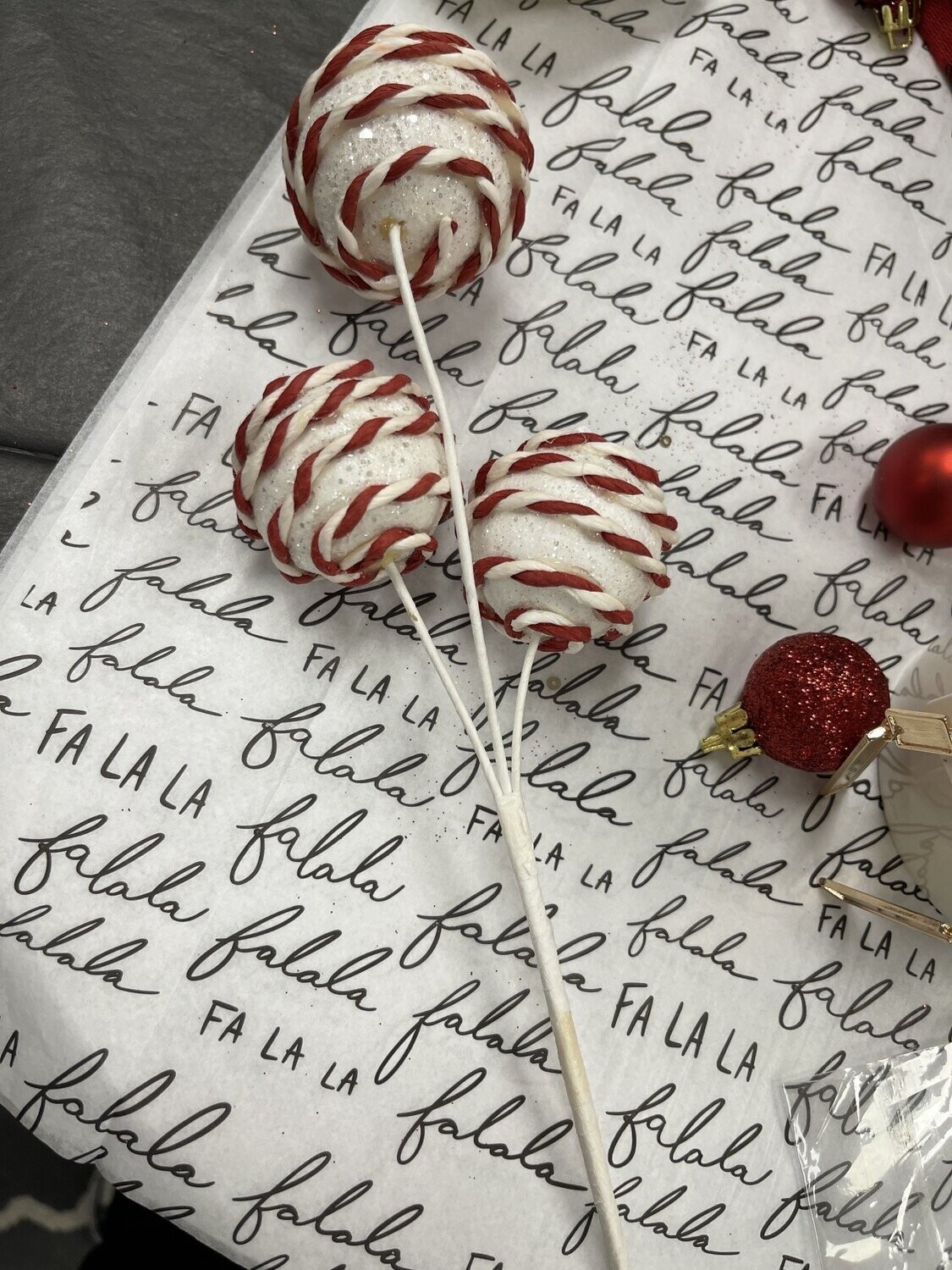 3- Ball -White and Red  Tree Pick