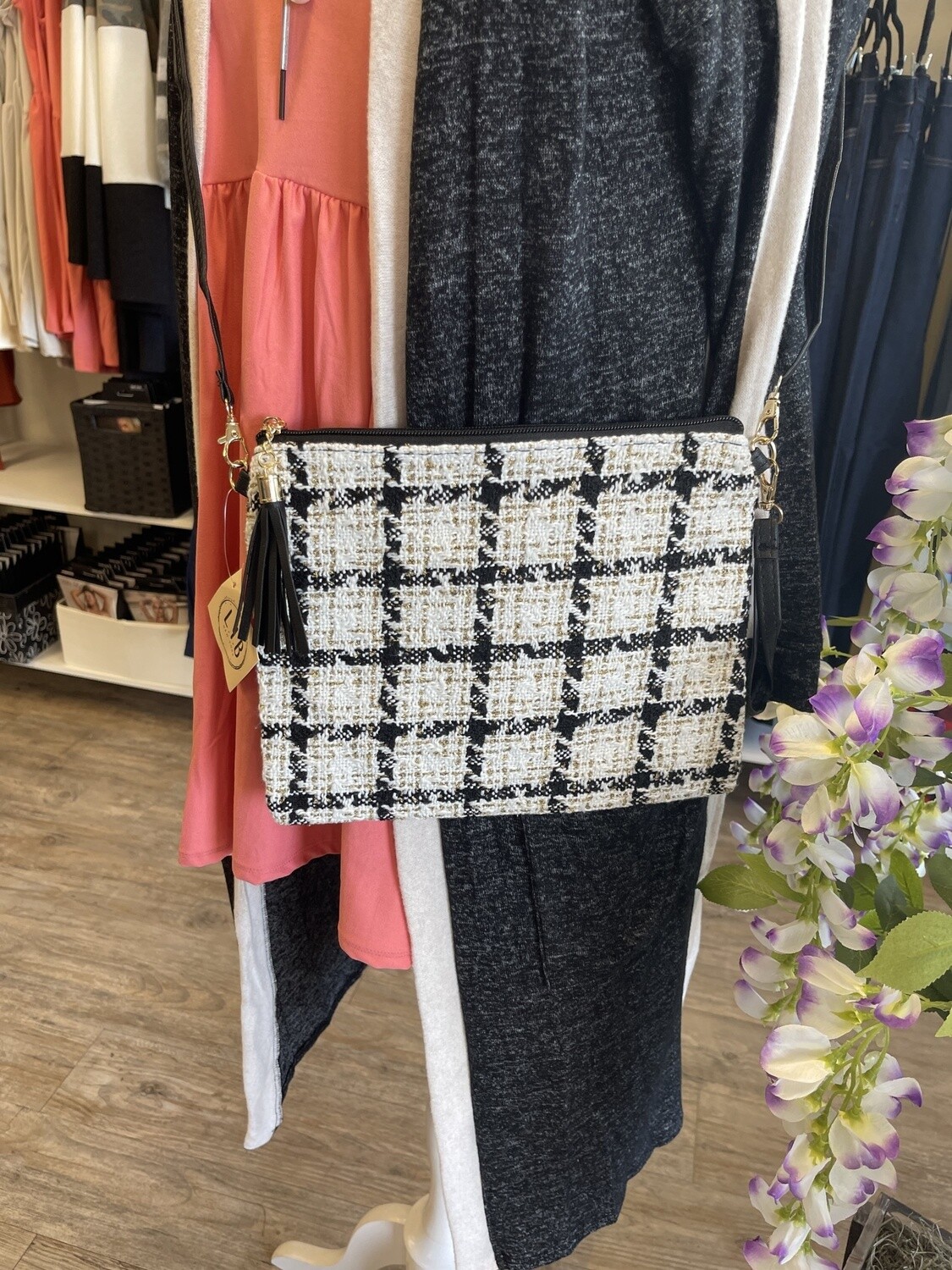 Cross Body Pouch / White Gold Plaid