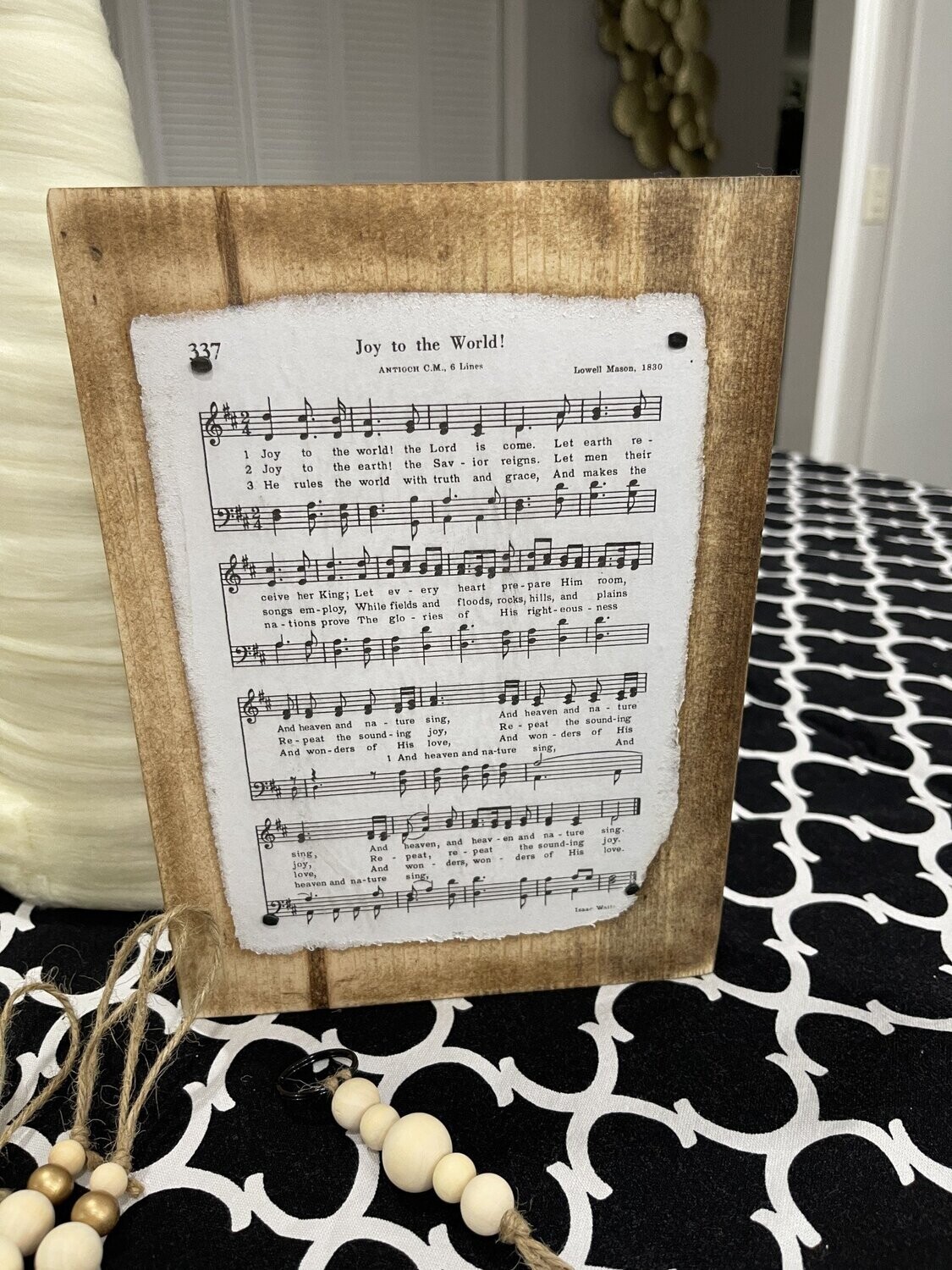 Joy to the World song on Wood