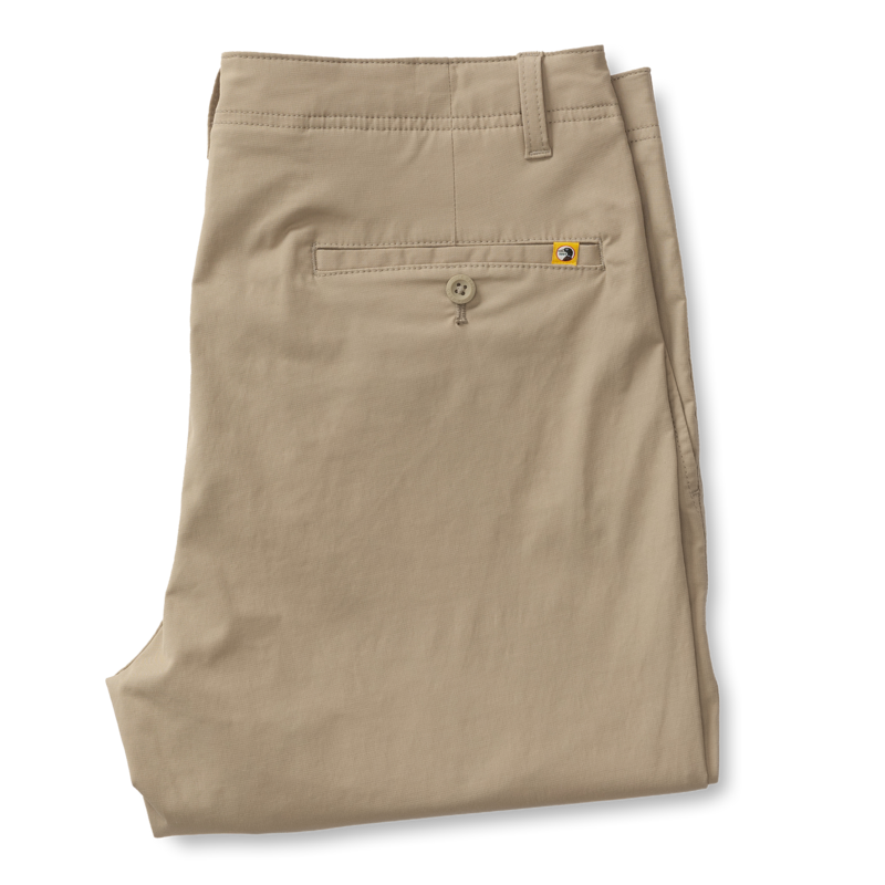 D91012 - Harbor Performance Chino