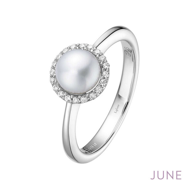 6MM FW Pearl w/ .20CTTW Lassaire Halo Ring - size 6
