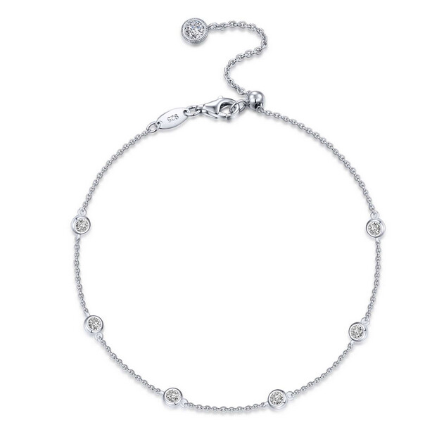 B0154CLP75  - .53CTTW Tinny Station Bracelet - 7.5&quot;