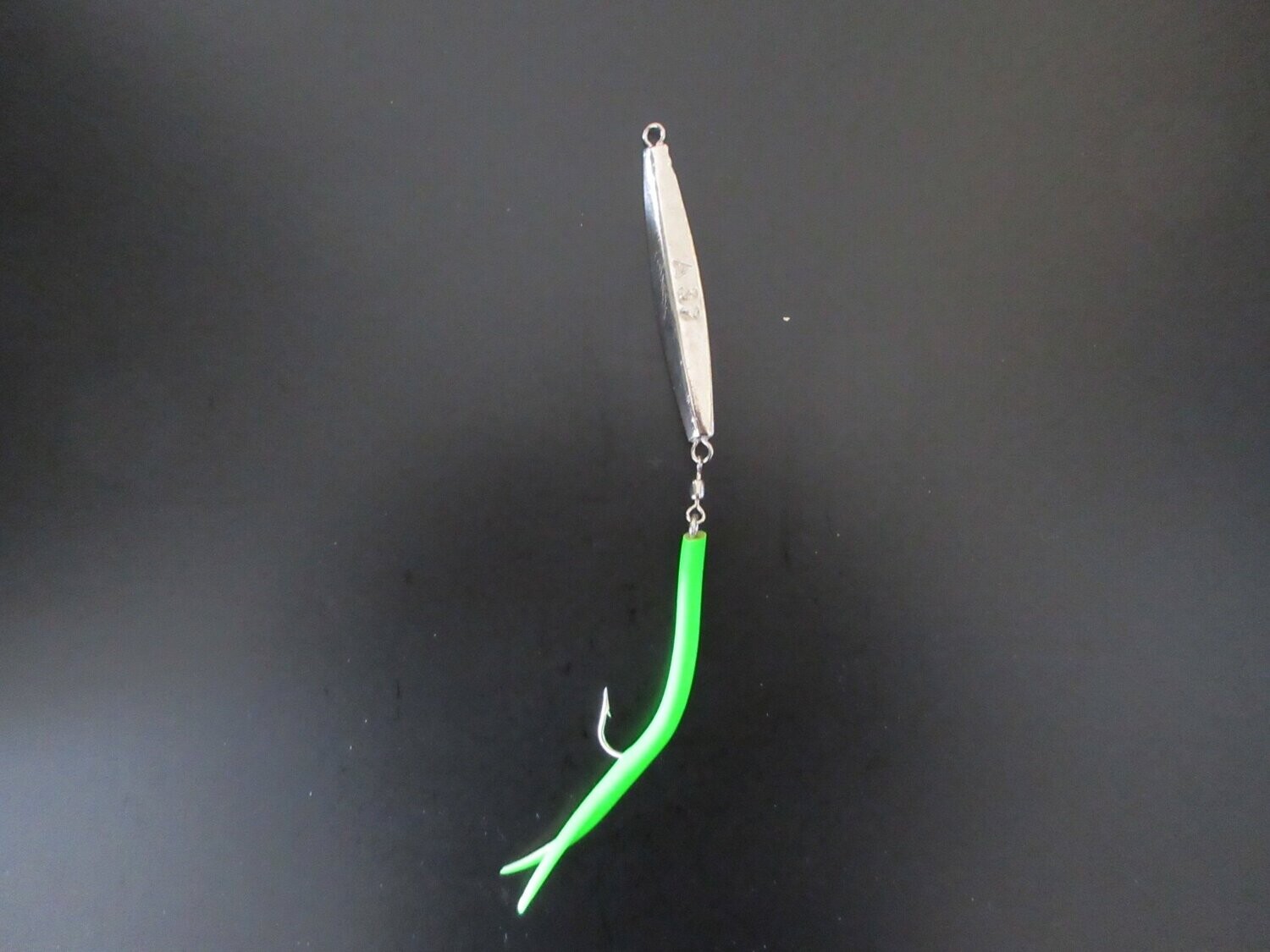 Ava Diamond Jig, Color: Green Tube, Size: A17-1.75 oz