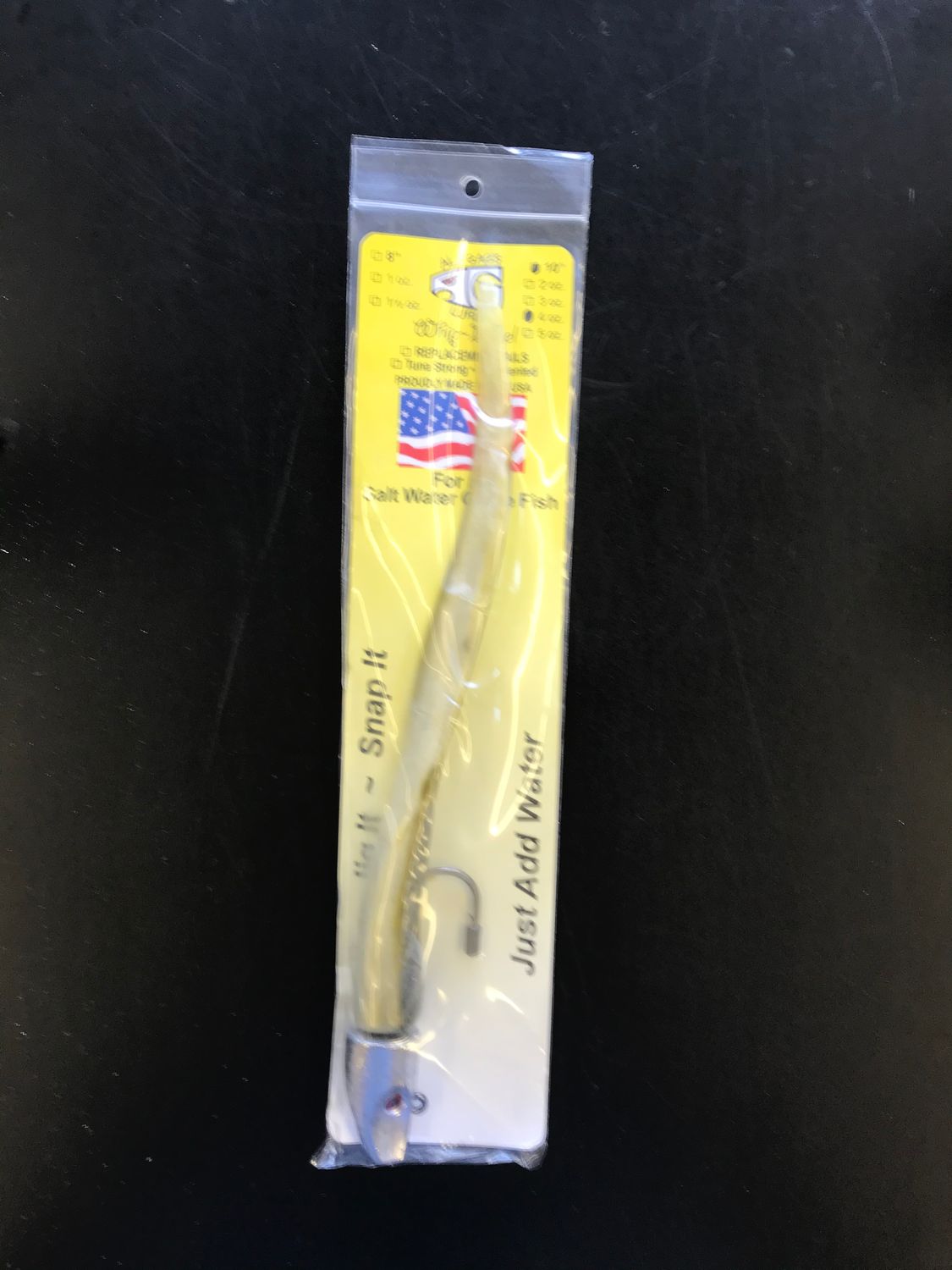 Al Gags Whip-It Eel, Color: Olive, Size: 4 oz - 10&quot;