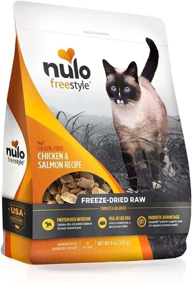 Nulo Freestyle Freeze Dried Raw Chicken &amp; Salmon Recipe Cat Food 8 oz