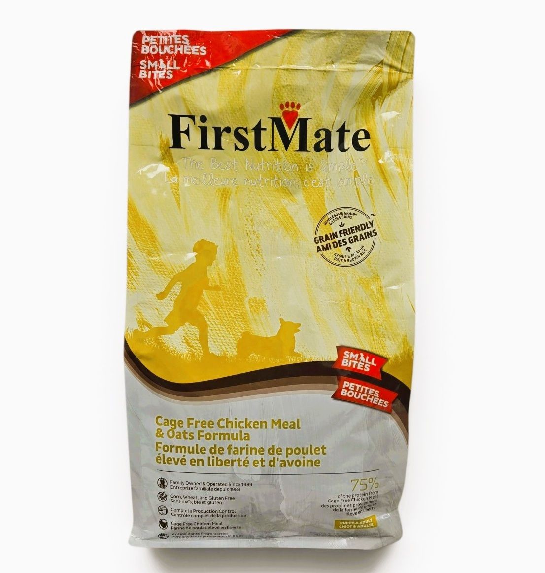 FirstMate Grain-Friendly Cage-Free Chicken &amp; Oats Formula Small Bites 4 lbs