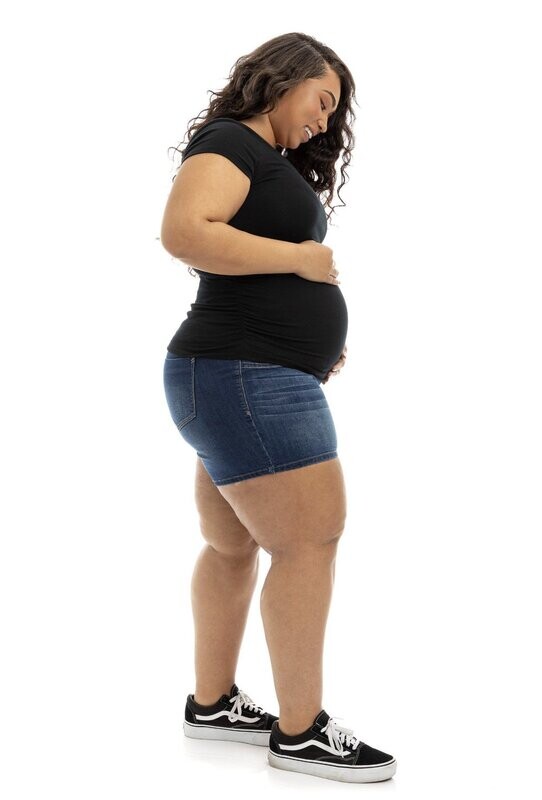 Maternity plus 5&quot; Short w/ Bellyband Ziggy
