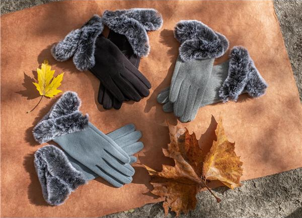 Fur Cuff Gloves, Color: Blue