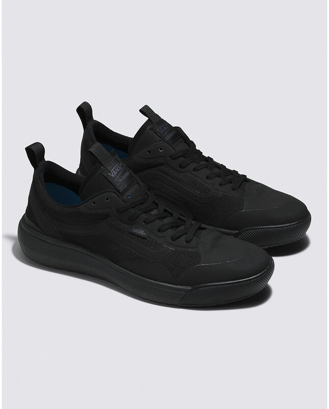 Vans Ultra Range Exo Black Black Black