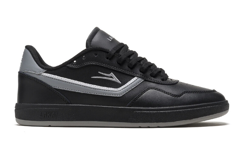 TERRACE	BLACK/BLACK LEATHER - LAKAI