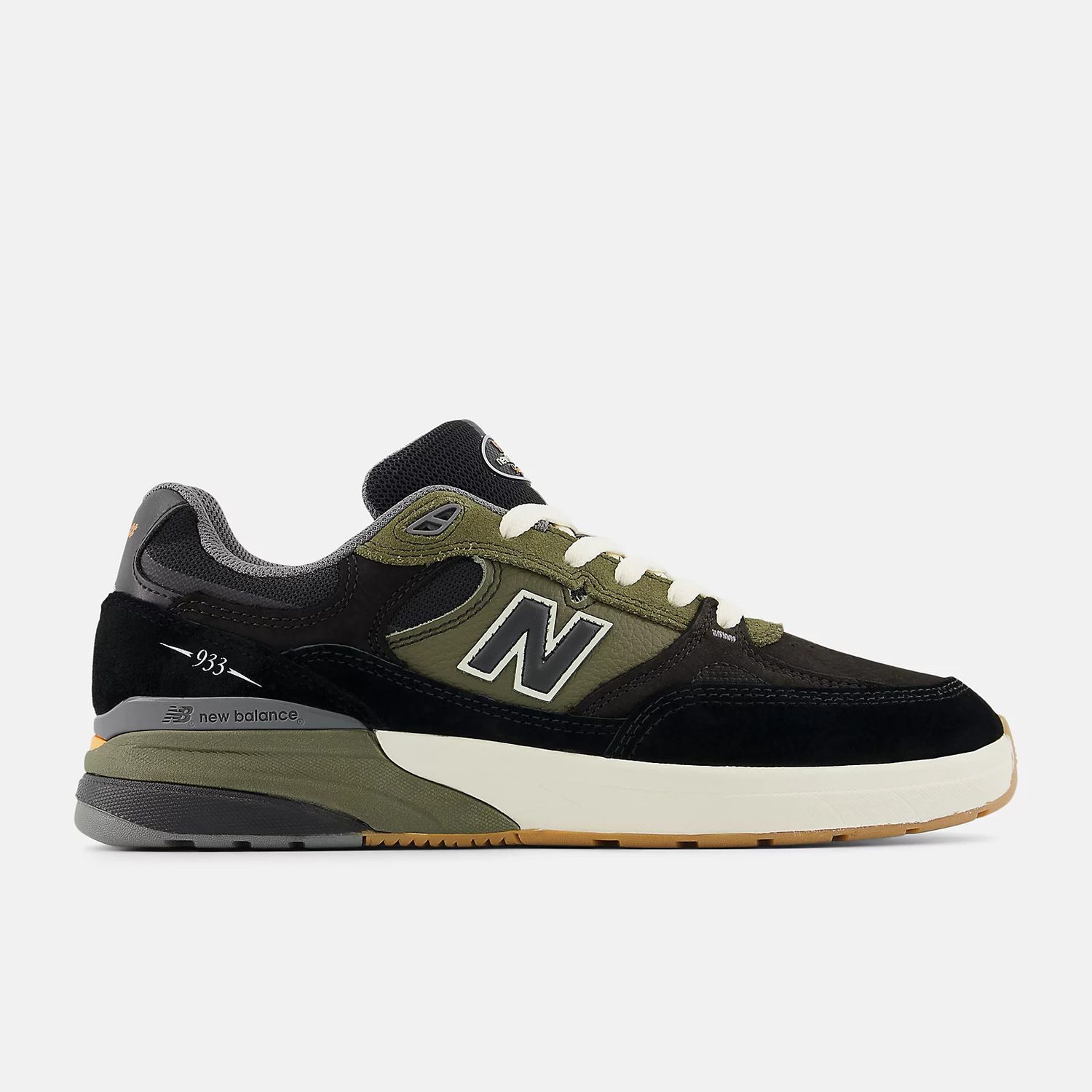 Andrew Reynolds 933 Black Olive BST