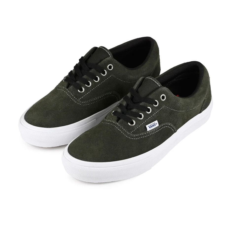 Skate Era Obsidian Fern