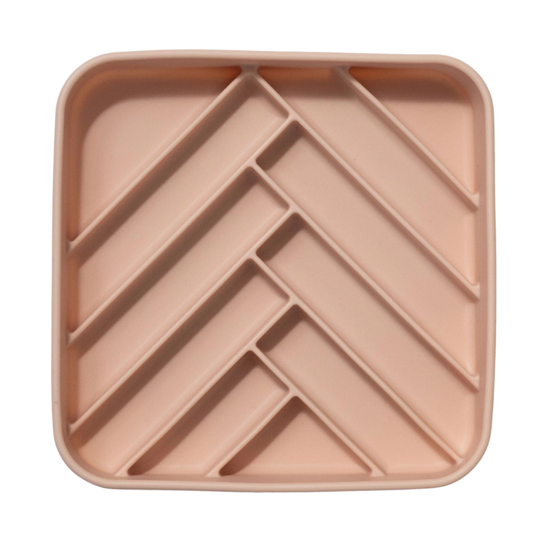 Chevron slowfeeder bowl