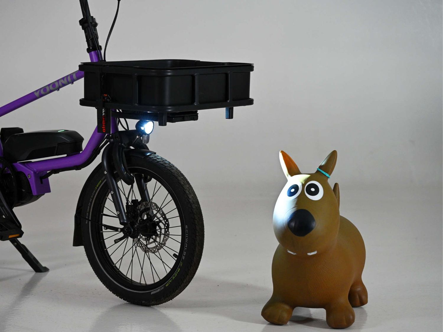  BAKERY CRATE Fahrradkorb und Kiste von AtranVelo für E-Bike & Lastenrad bei Pakumo Cargobike in Paderborn sowie Online-Shop