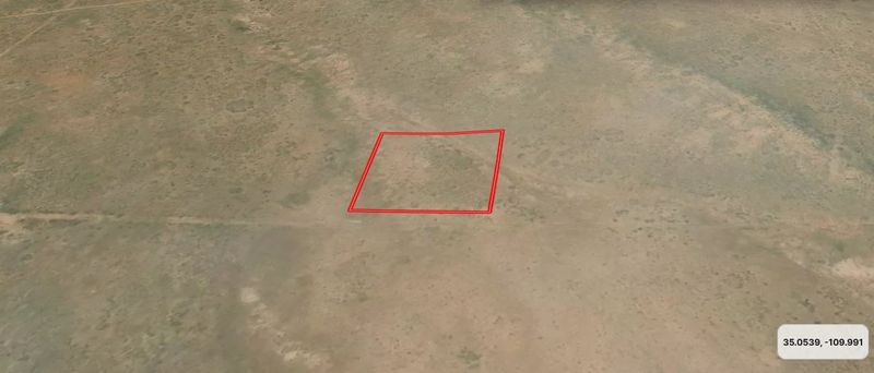 2.5ac residential lot in Navajo County, AZ. No Restrictions! No HOA !!