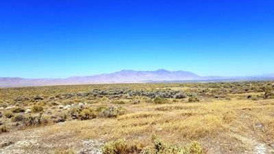 Open Spaces. Camp RV Build. 10 acres Nevada land