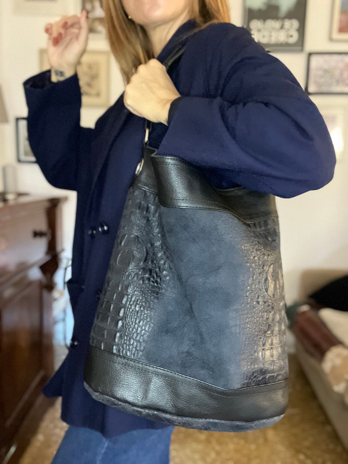 Borsa secchiello in pelle