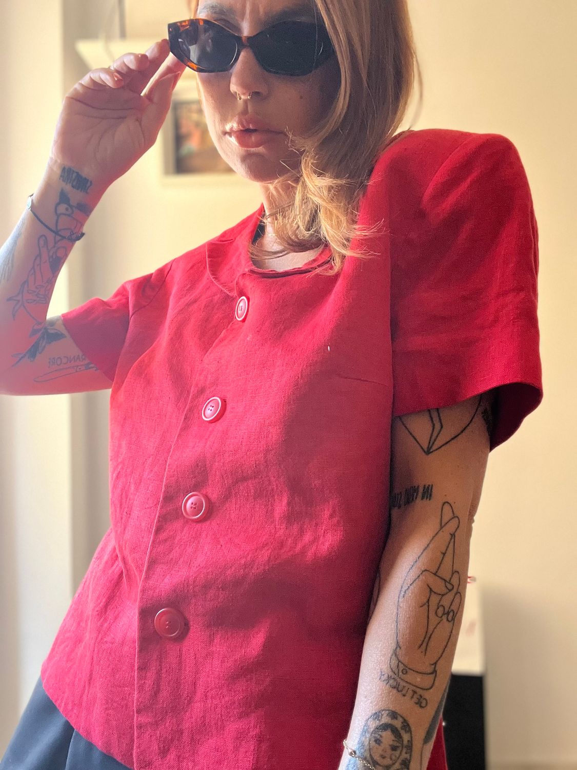 Giacca vintage rosso ciliegia – stile Jackie O.