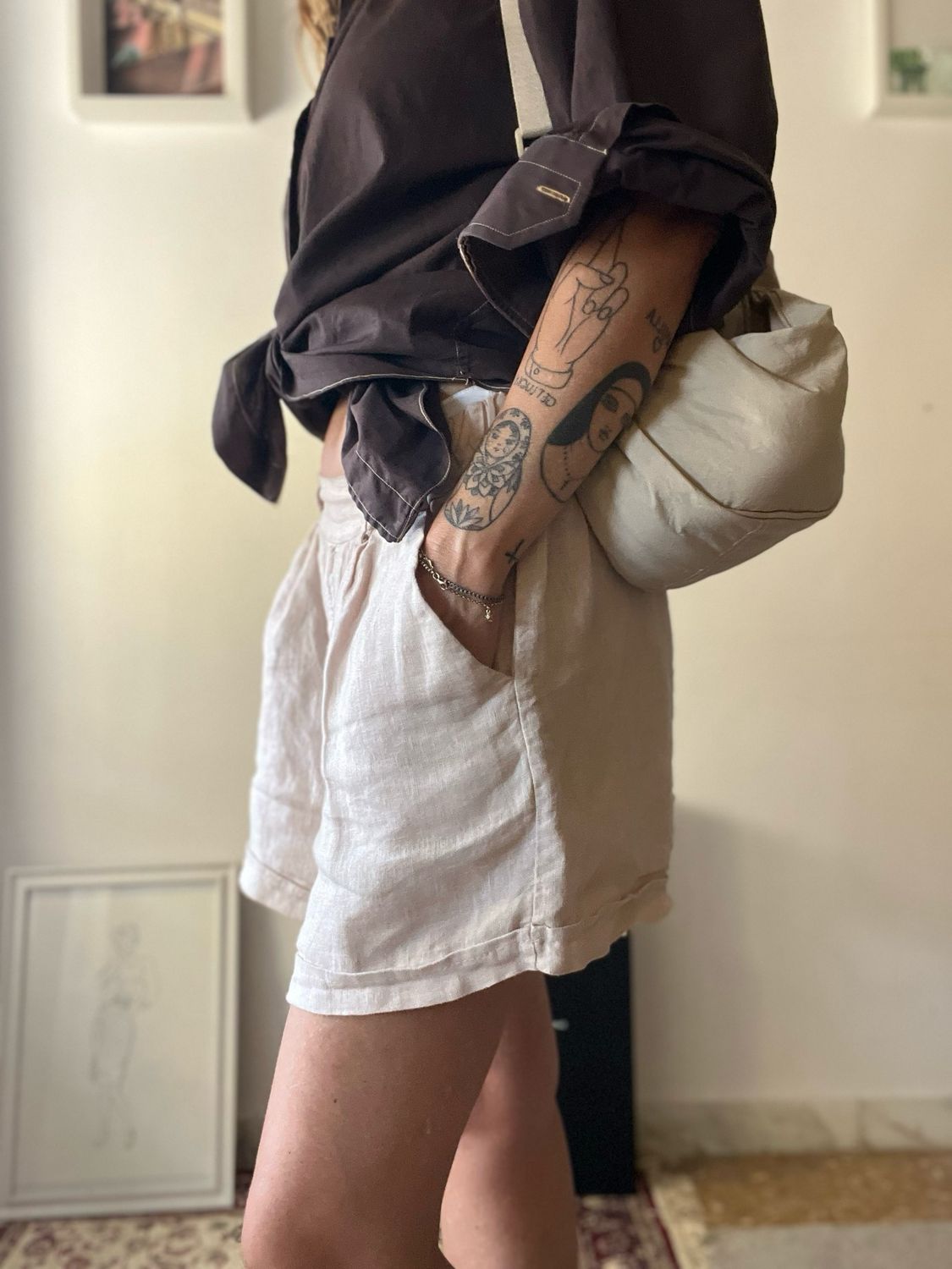 Short beige in lino