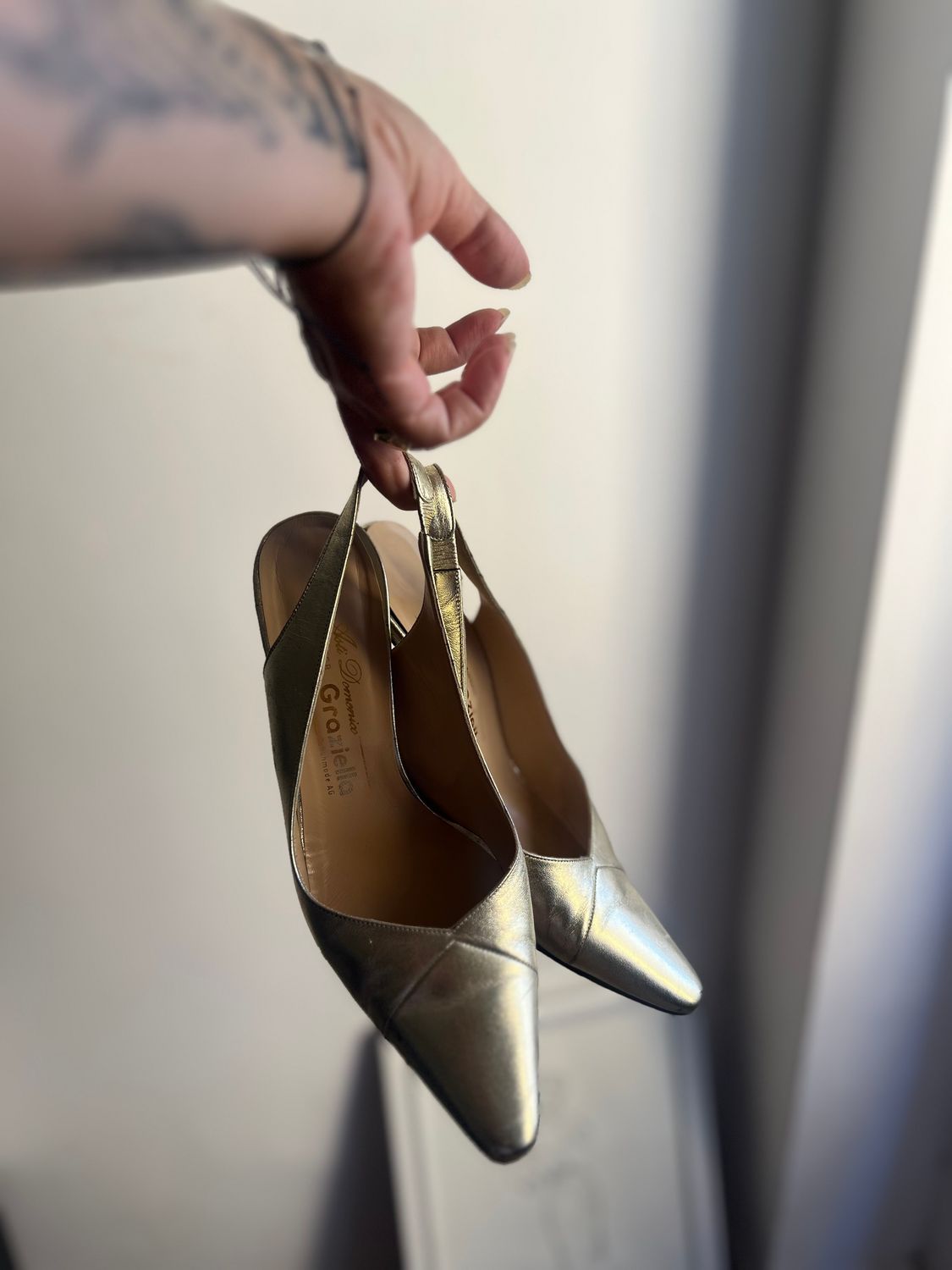 Gold slingback