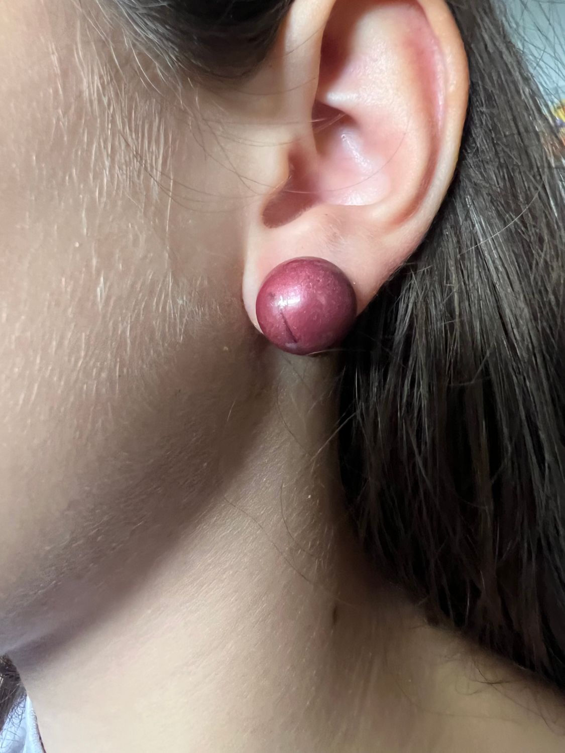 Orecchini bottoncino  prugna