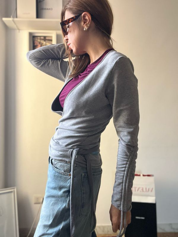 Scaldacuore Nike Studio — linea danza Scaldacuore Nike Studio — linea danza