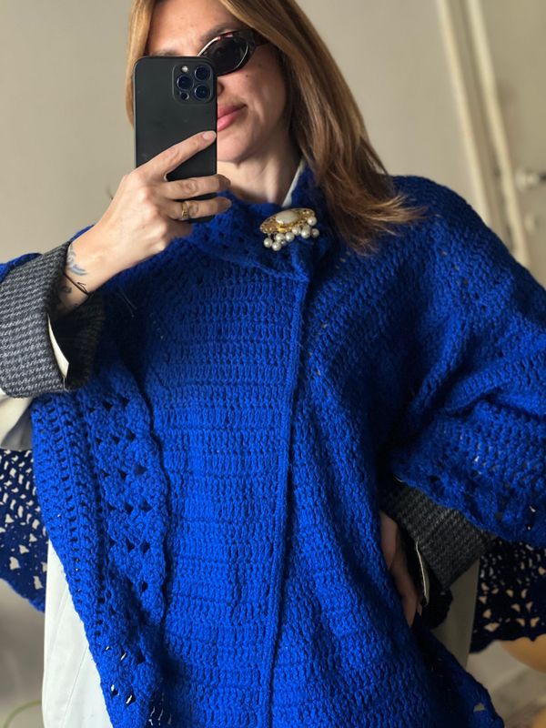 Mantella all’uncinetto