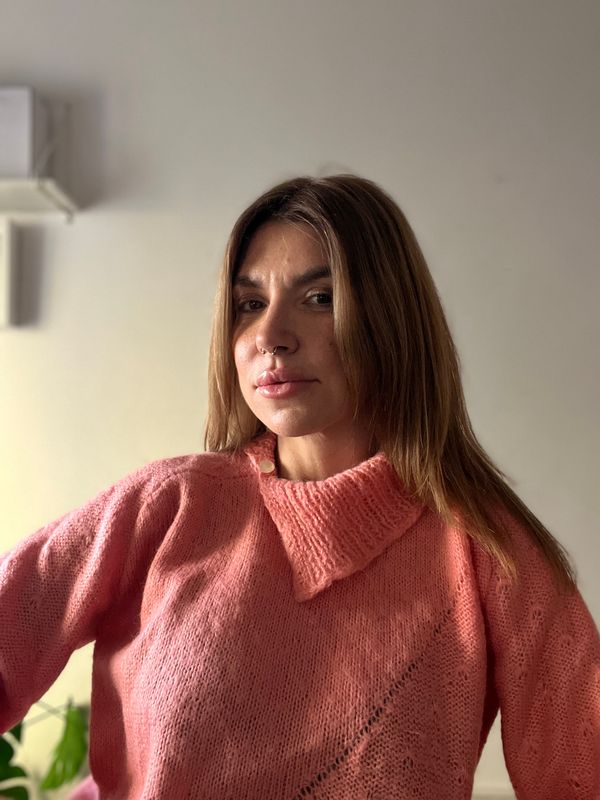 Pink sweater con bottone
