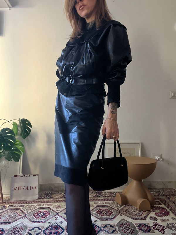 Gonna in pelle e camoscio