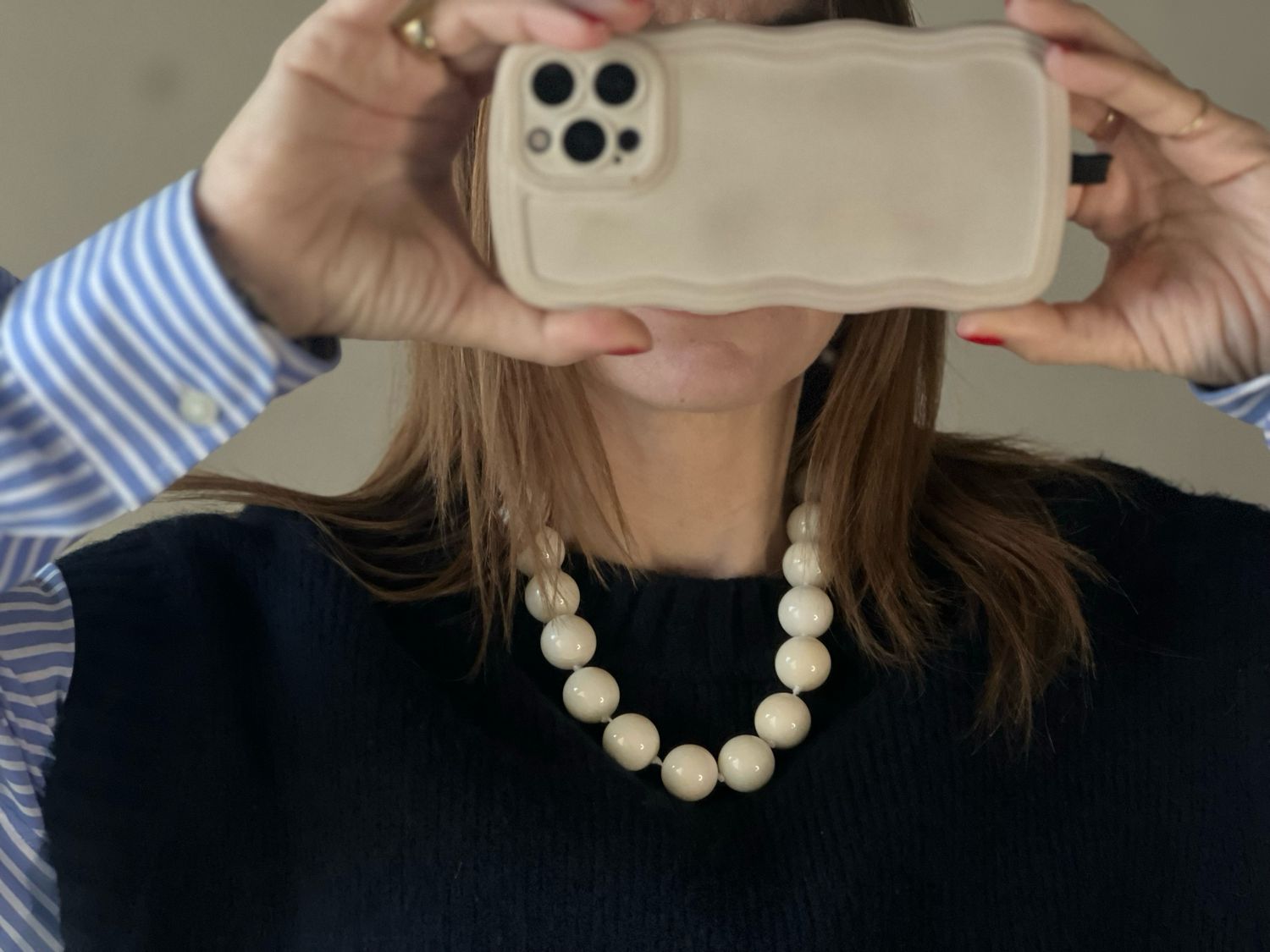 chunky white bead necklace