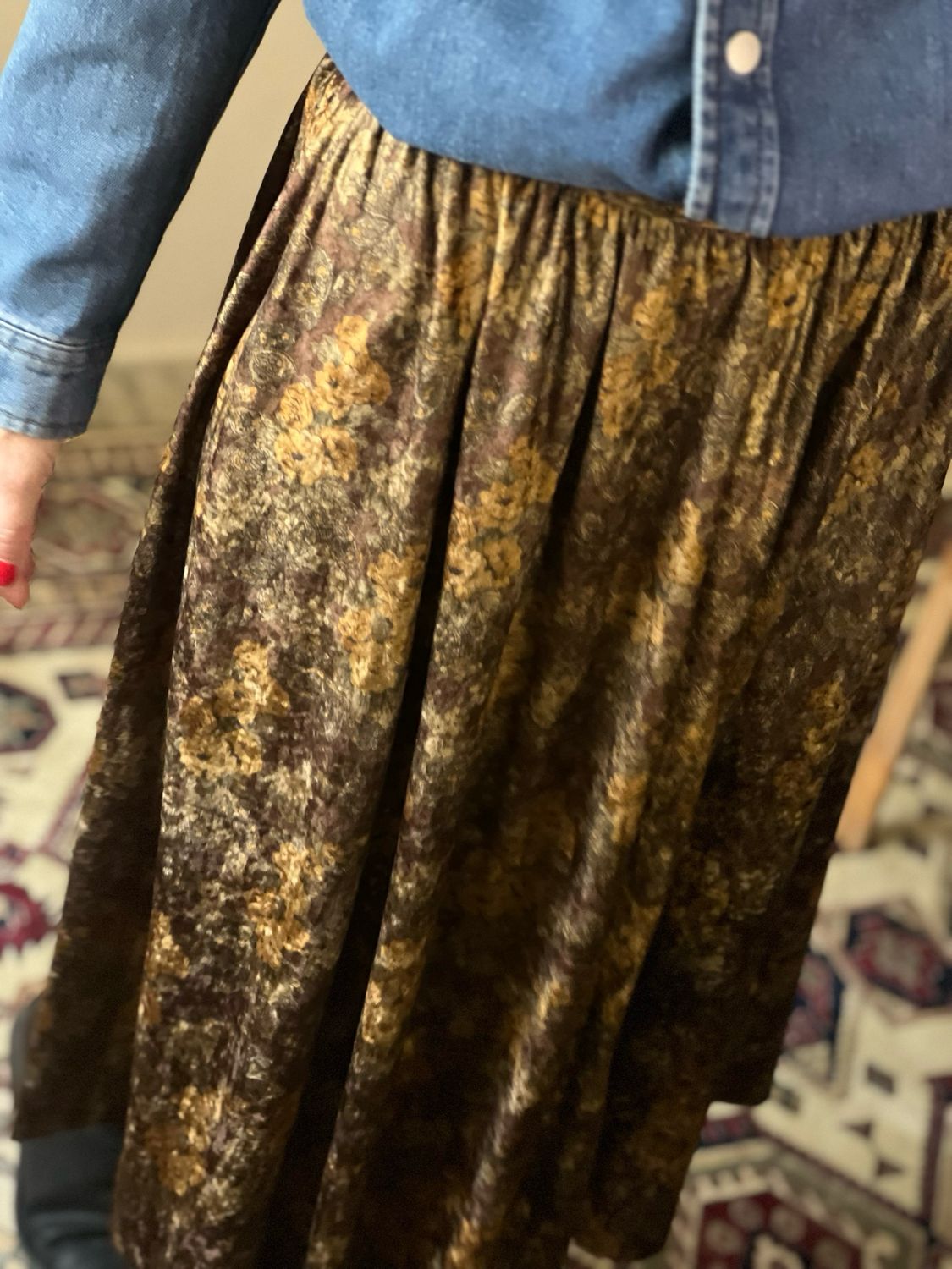 Velvet vintage skirt
