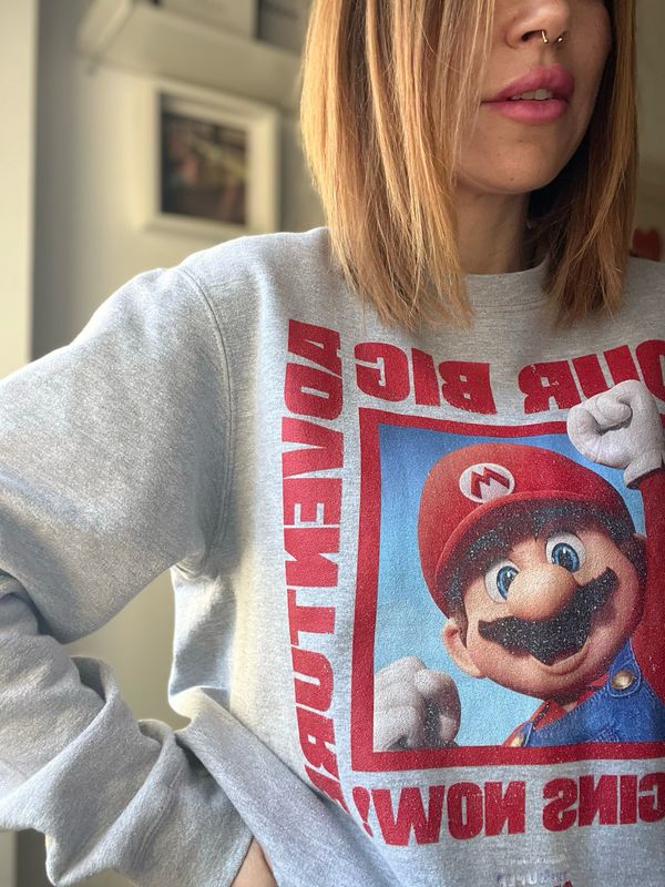 SUPER MARIO BOXY SWEATSHIRT
