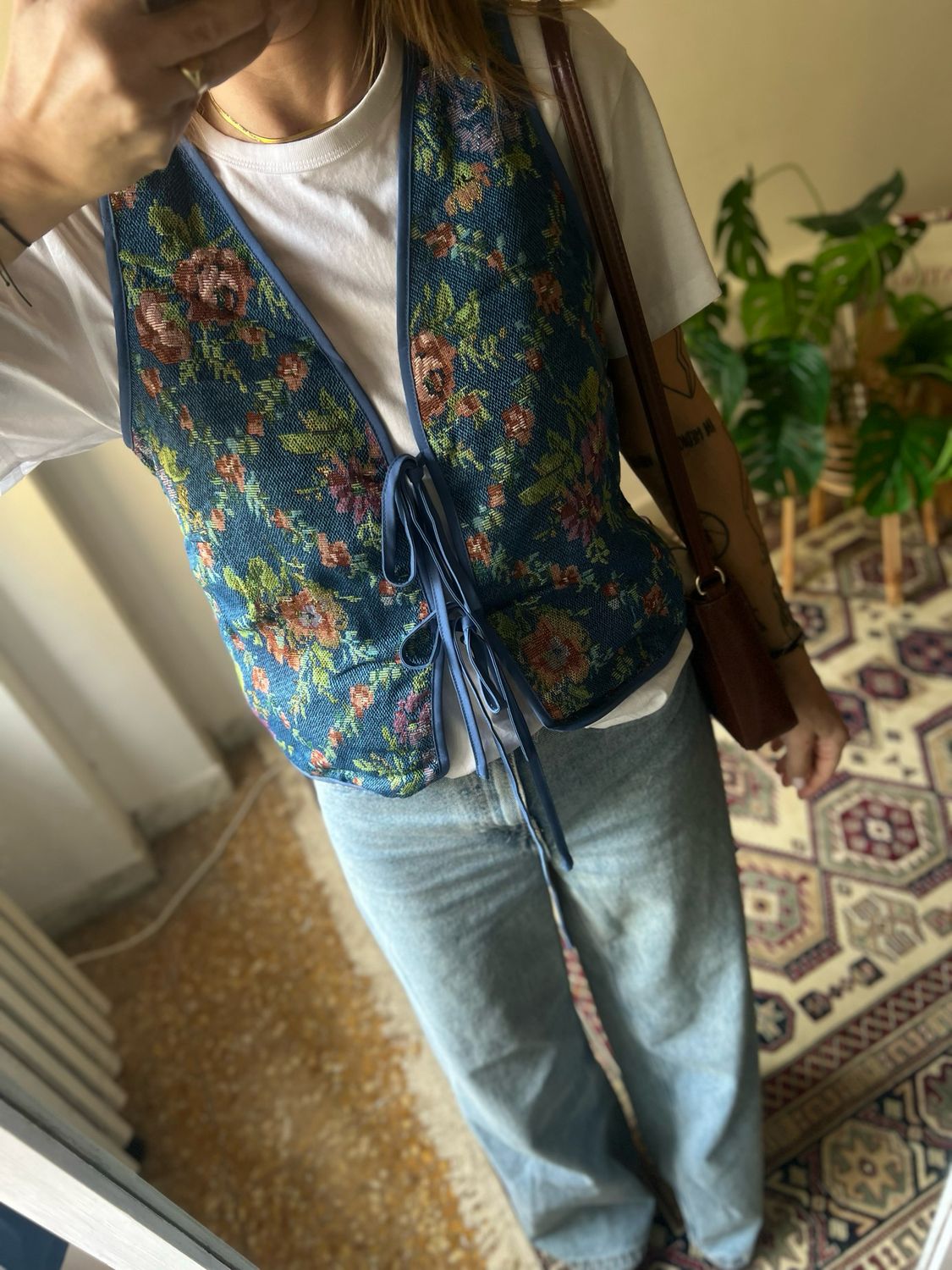 Gilet Floreale – Vintage Vibe