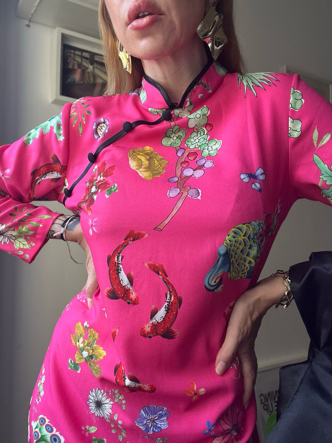 Oriental dress