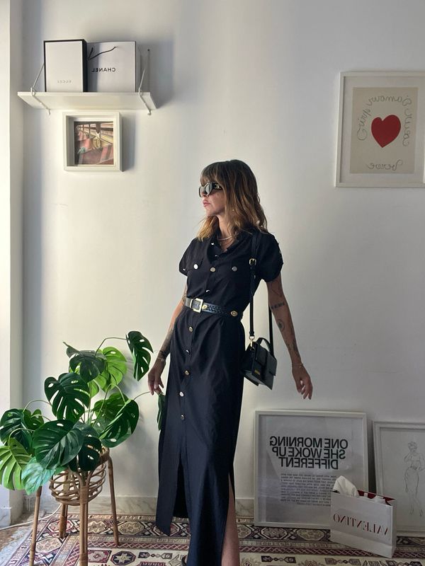 chic black dress