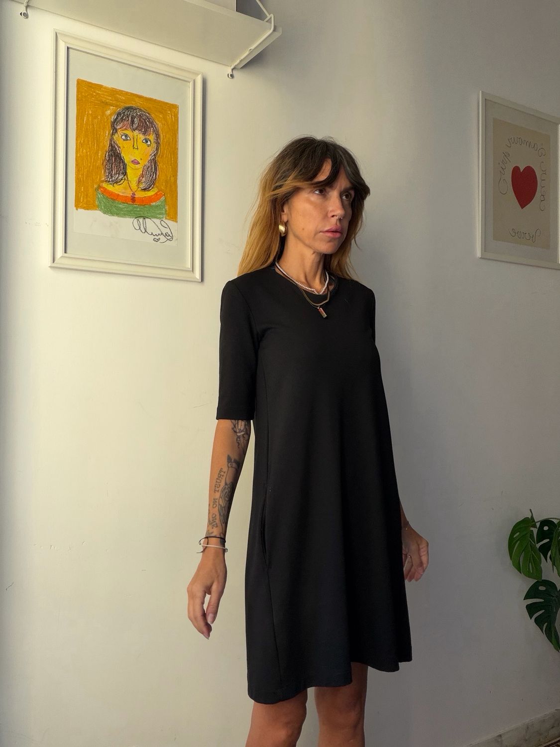 Preppy minimal black dress
