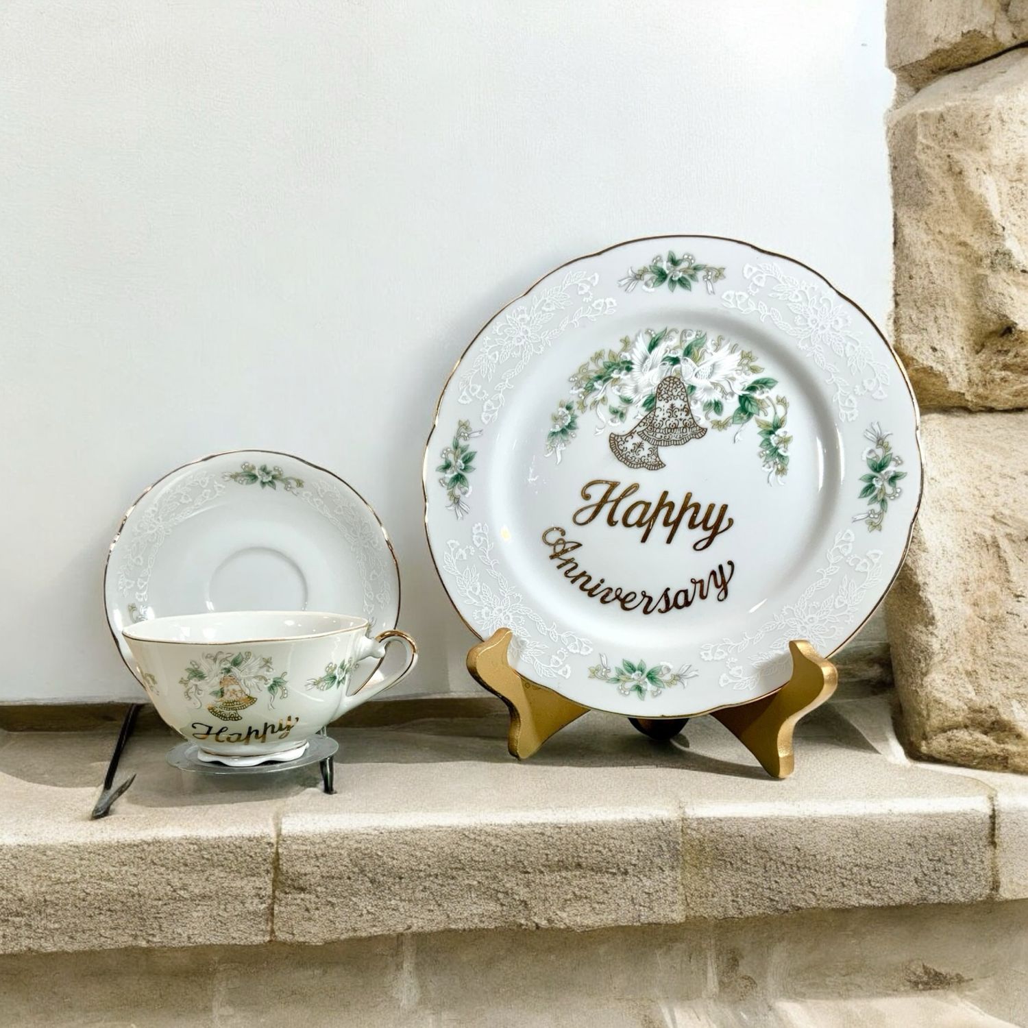 Anniversary Set of Teacup and Plate. This exquisite set makes a perfect anniversary gift, featuring elegant designs that symbolize love and togetherness. The beautifully crafted teacup and plate add a touch of sophistication to any occasion, making every sip and bite a memorable experience.