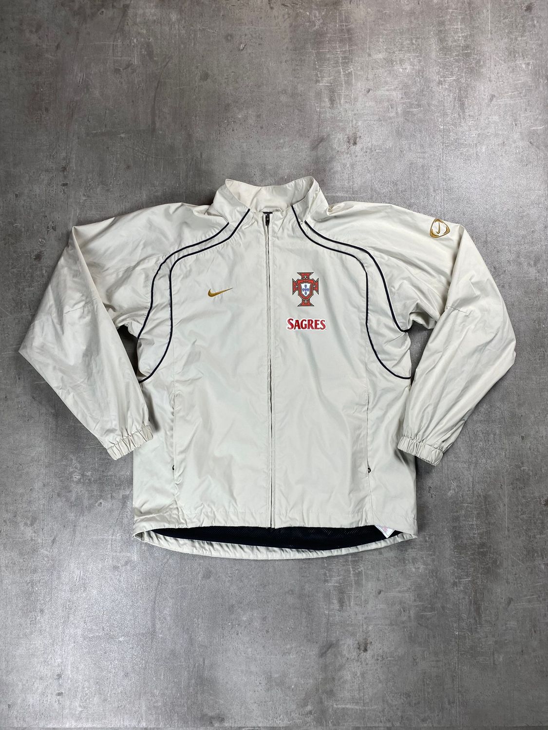 Portugal waterproof trackjacket vintage 2004/2005