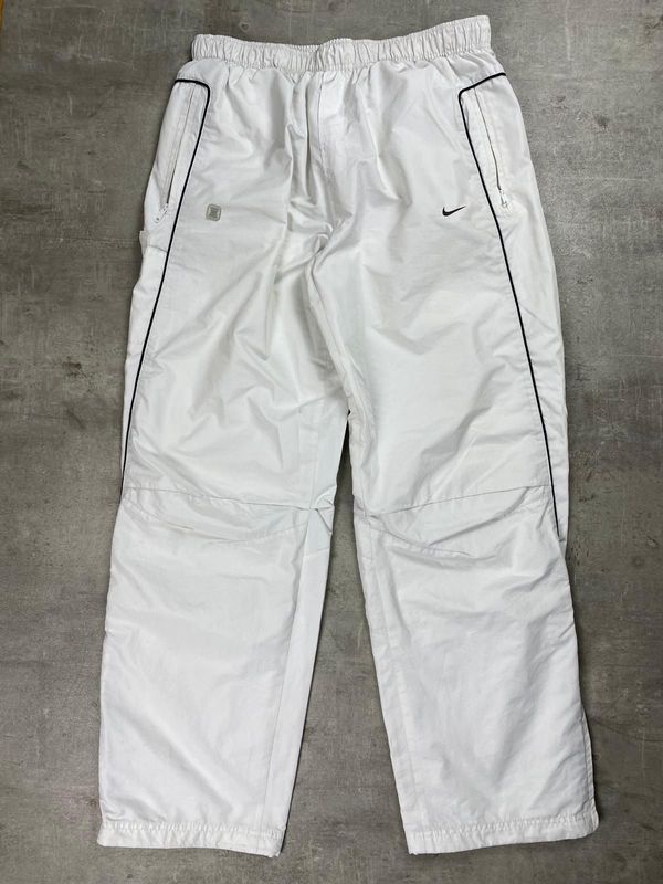 Nike SHOX vintage waterproof trackpants white